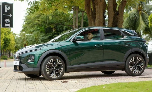 Xe điện Vinfast VF6 29 Xe điện vinfast VF6 ngoại thất 2