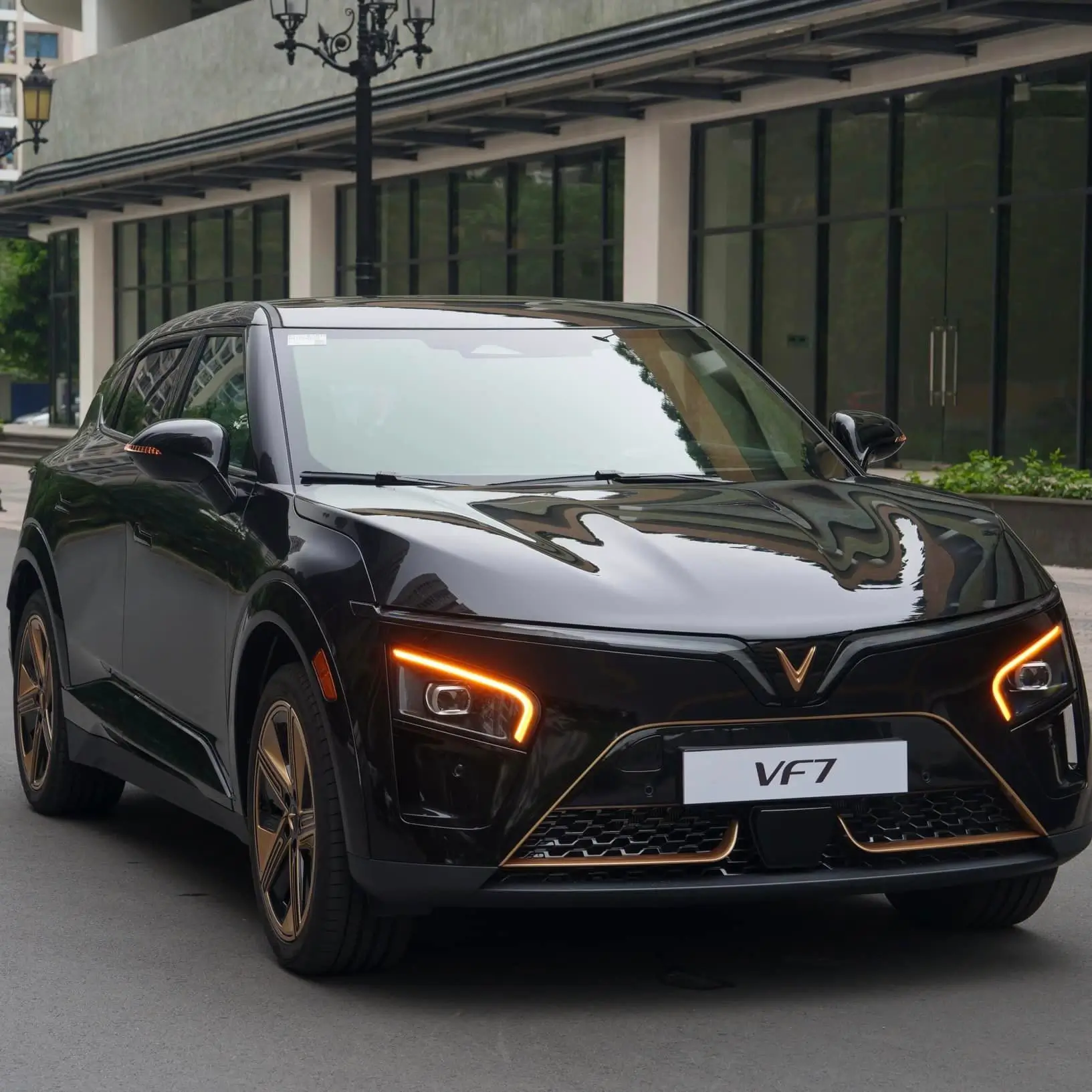 Xe điện Vinfast VF7 49 Xe điện vinfast VF7 thư viện ảnh 3